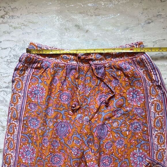 Rachel Roy Paisley Lounge Crop Pants - Picture 5 of 9